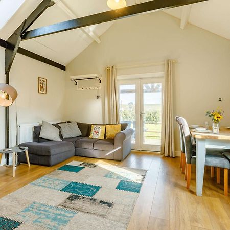 Villa 2 Bed In Barnstaple 09089 à Umberleigh Extérieur photo